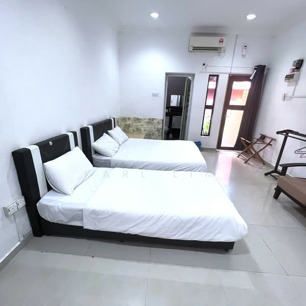 Rumah Banglo untuk Dijual di Taman Melodies (Johor Bahru) - Karl Lim - Bedroom - PropertyGuru.com.my
