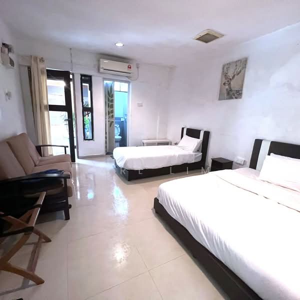 Rumah Banglo untuk Dijual di Taman Melodies (Johor Bahru) - Karl Lim - Living Room - PropertyGuru.com.my