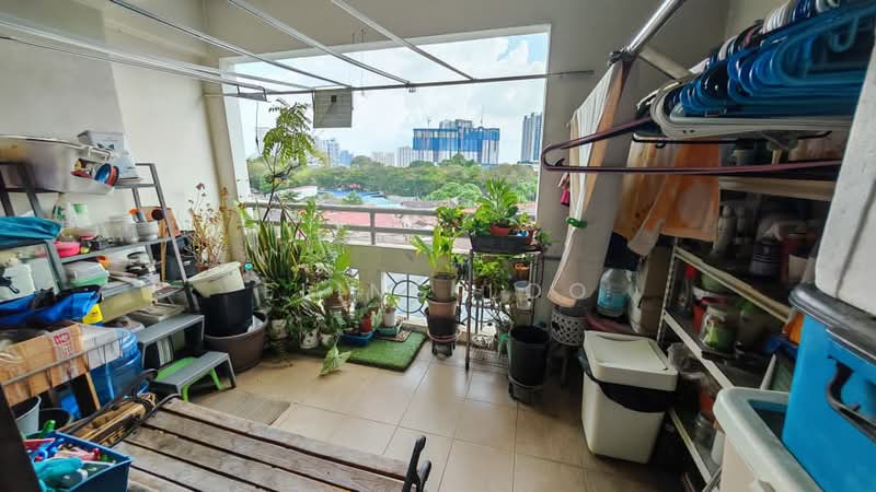 Kondominium untuk Dijual di Idaman Puteri - Eling Loo - Balcony - PropertyGuru.com.my