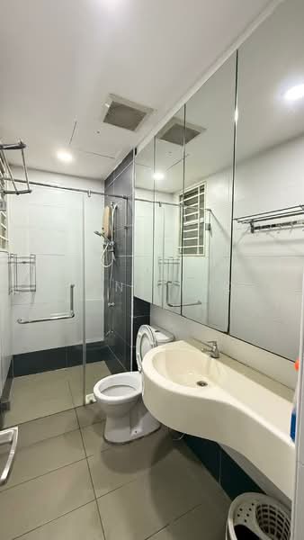 Service Residence for Sale at Platinum Lake PV 21 - Eling Loo - Bathroom - PropertyGuru.com.my