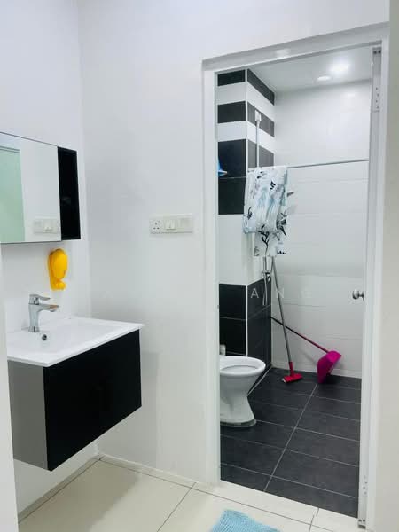 Condominium for Sale at Elements Garden - Carson Ang - Bathroom - PropertyGuru.com.my