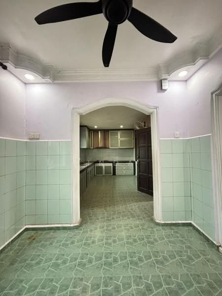 2-storey Terraced House for Sale in Taman Sri Pulai Perdana (Skudai) - Melinda Ee - Kitchen - PropertyGuru.com.my