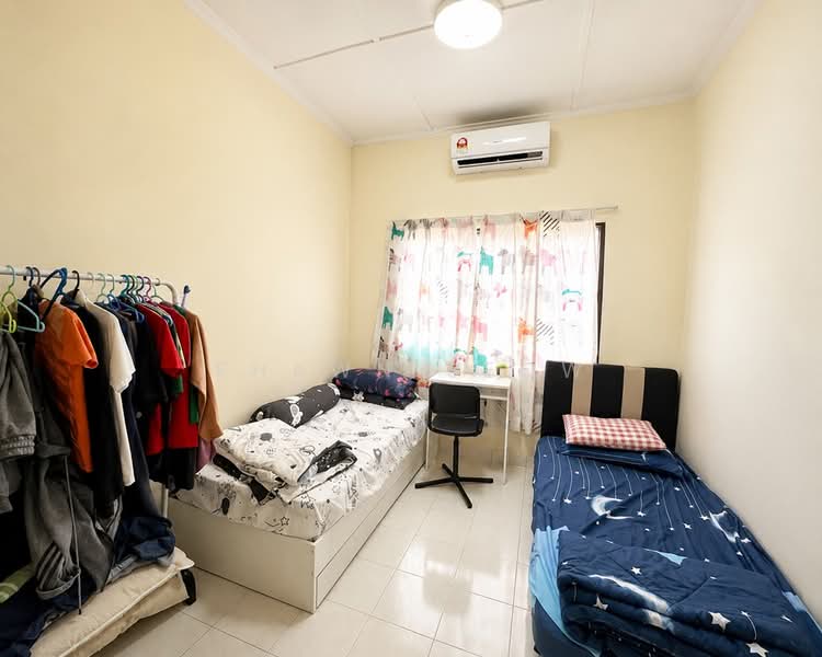 Rumah Teres untuk Dijual di Kota Kemuning (Shah Alam) - Shawn Seow - Bedroom - PropertyGuru.com.my