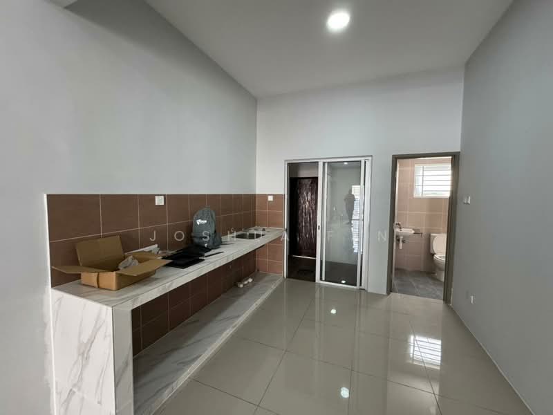 Terraced House for Rent in Kampung Selangor Dredging (Dengkil) - Joshua Fan - Kitchen - PropertyGuru.com.my