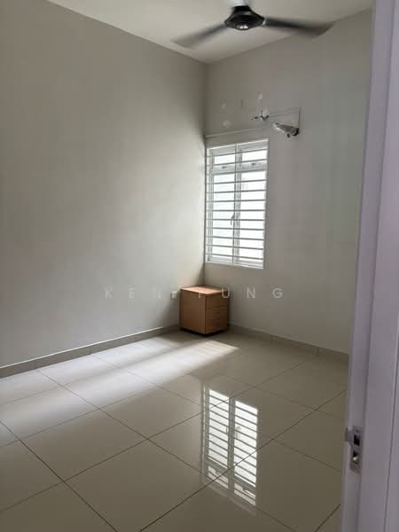 2-storey Terraced House for Rent in Kota Kemuning (Shah Alam) - Ken Fung - Bedroom - PropertyGuru.com.my