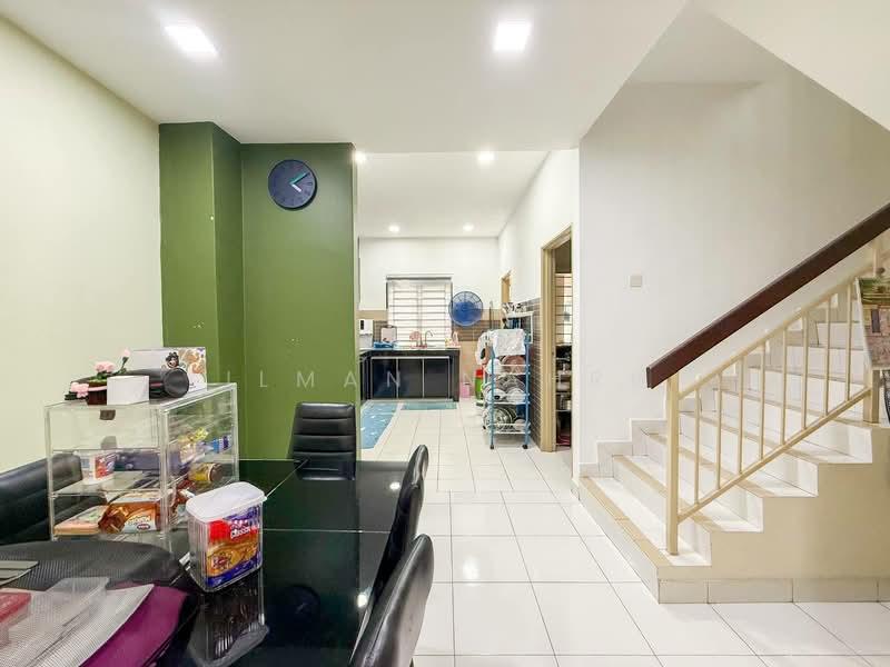 2-storey Terraced House for Sale in Taman Ixora (Sepang) - Ilman Nahri - Kitchen - PropertyGuru.com.my