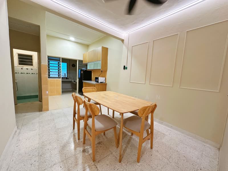 1-storey Terraced House for Rent in Taman Mayang (Petaling Jaya) - Hacken Gan - Dining Room - PropertyGuru.com.my