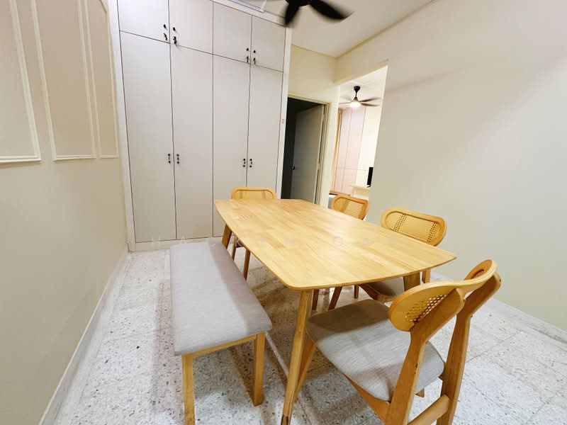1-storey Terraced House for Rent in Taman Mayang (Petaling Jaya) - Hacken Gan - Dining Room - PropertyGuru.com.my