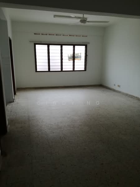 Pangsapuri untuk Dijual di Subang Perdana Goodyear Court 7 - Cindy Ng - Living Room - PropertyGuru.com.my
