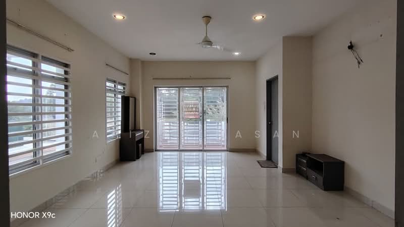 Rumah Teres 2 Tingkat untuk Dijual di Taman Salak Perdana (Dengkil) - Azizah Hasan - PropertyGuru.com.my