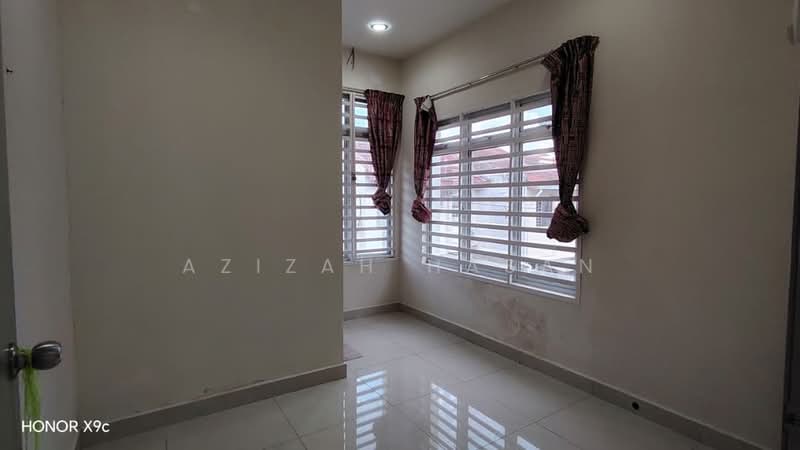 Rumah Teres 2 Tingkat untuk Dijual di Taman Salak Perdana (Dengkil) - Azizah Hasan - PropertyGuru.com.my