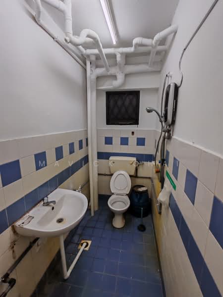 Kondominium untuk Disewa di Le Jardin Deluxe - Mavick Chai - Bathroom - PropertyGuru.com.my