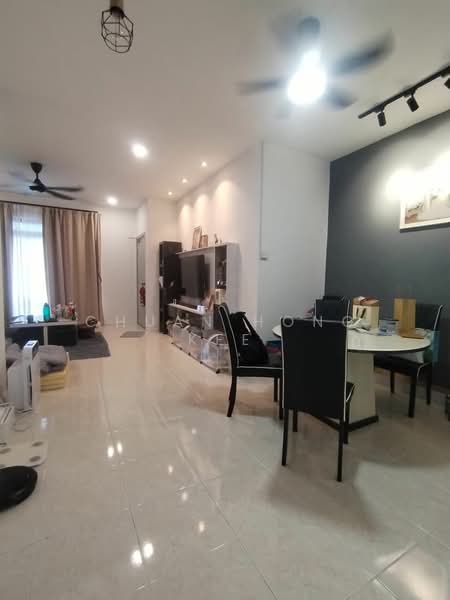 Rumah Bandar untuk Dijual di Perling (Johor) - Chuan Hong Kee - Living Room - PropertyGuru.com.my