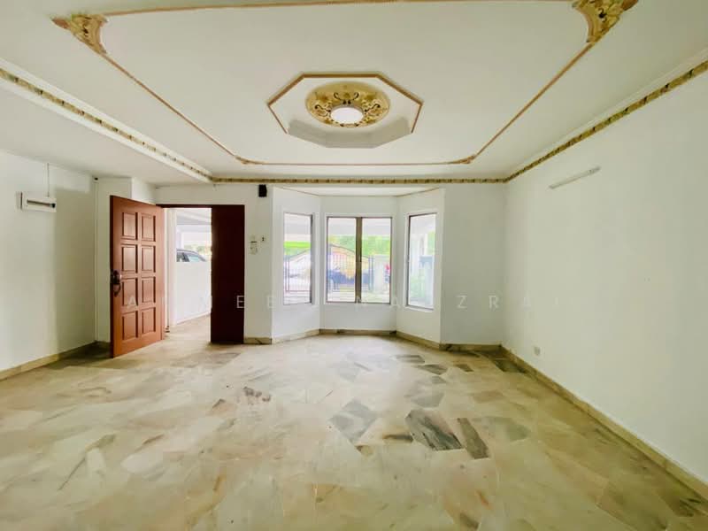2-storey Terraced House for Sale in Keramat (Kuala Lumpur) - Ammeer Nadzrai - Living Room - PropertyGuru.com.my