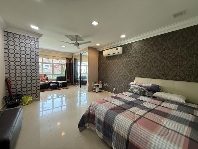 Terraced House for Sale in Taman Desa Serdang (Seri Kembangan) - Tan Chew Jiun - Bedroom - PropertyGuru.com.my