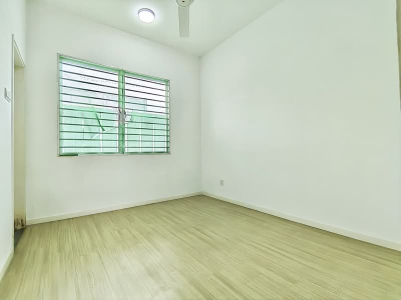Rumah Teres 2 Tingkat untuk Dijual di Rawang (Selangor) - Alif Saad - PropertyGuru.com.my