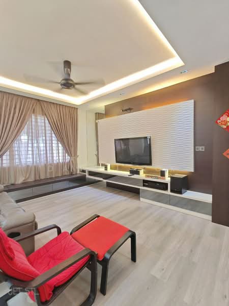 Rumah Teres 2 Tingkat untuk Dijual di Setia Indah 12 (Setia Alam) - Daniel Kok - Living Room - PropertyGuru.com.my