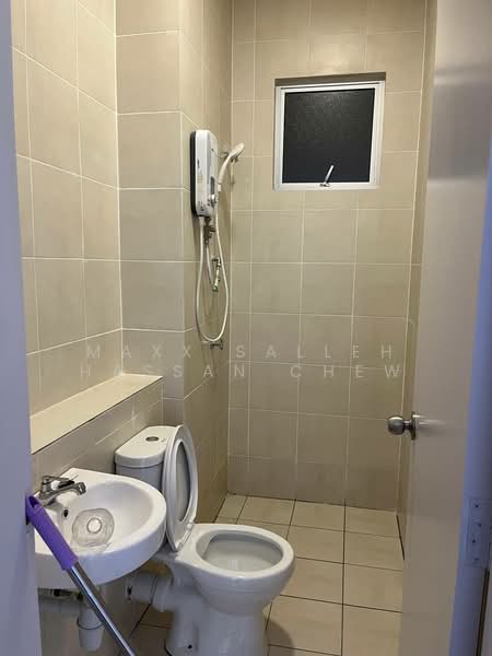 Condominium for Rent at Residensi Adelia 3 - Maxx Salleh Hassan Chew - Bathroom - PropertyGuru.com.my