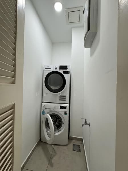 Service Residence for Sale at Petalz Residences - PeiGee . - Interior - PropertyGuru.com.my