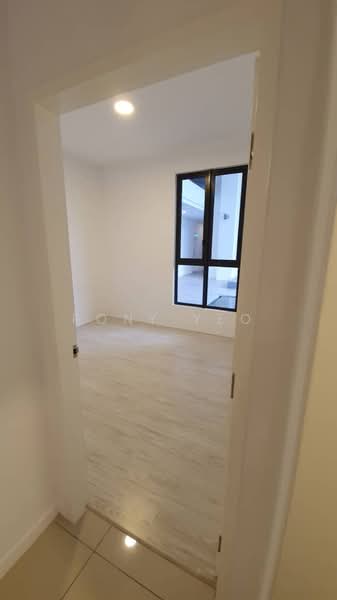 Service Residence for Sale at Serviced Residence @ Fera Residence @ The Quartz WM - Rony Yeo - Interior - PropertyGuru.com.my