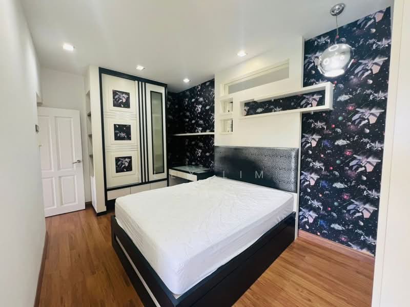 Condominium for Rent at Putra Marine Resort - Alex Lim - Bedroom - PropertyGuru.com.my