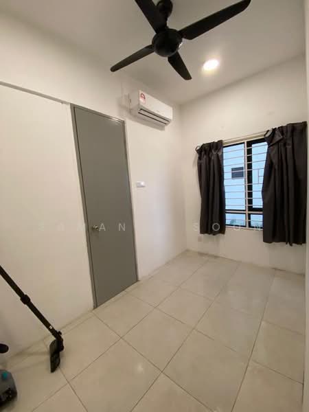 Service Residence for Rent at VIM 3 @ Desa Park North - Samanda Soon - Interior - PropertyGuru.com.my
