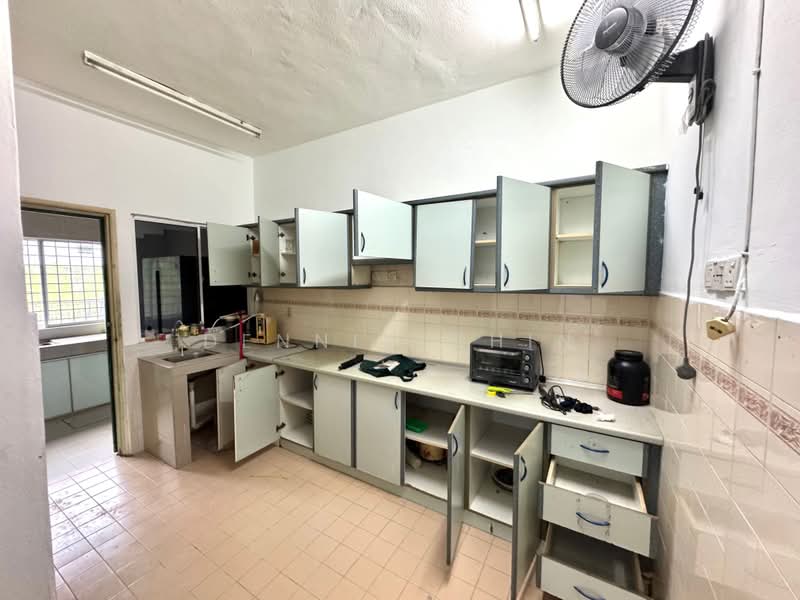 2-storey Terraced House for Sale in Taman Dagang (Ampang) - Dennix Chin - PropertyGuru.com.my