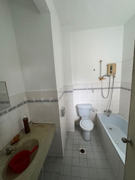 2-storey Terraced House for Sale in Taman Dagang (Ampang) - Dennix Chin - PropertyGuru.com.my