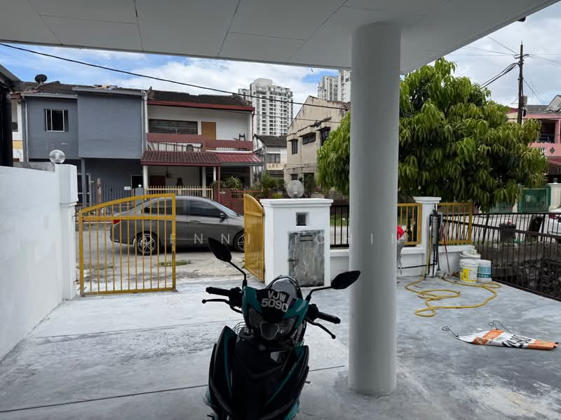 2-storey Terraced House for Sale in Taman Dagang (Ampang) - Dennix Chin - PropertyGuru.com.my