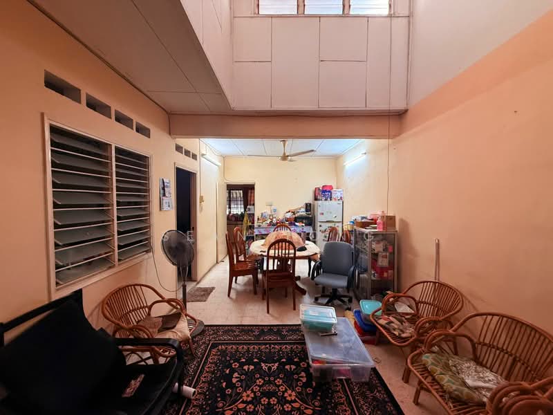 1-storey Terraced House for Sale in Desa Jaya Kepong (Kepong) - Sean Yong - Living Room - PropertyGuru.com.my