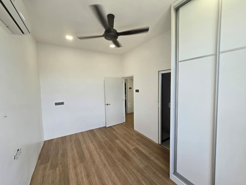 Condominium for Sale at Casa Mila - Marcus Lee - Bedroom - PropertyGuru.com.my