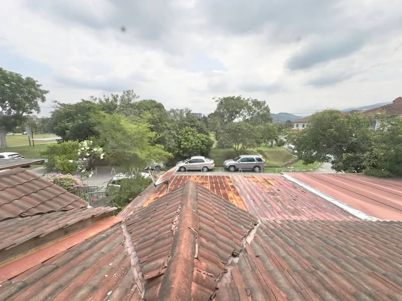 2-storey Terraced House for Sale in Taman Pelangi Semenyih (Semenyih) - Hawa Ibrahim - Roof - PropertyGuru.com.my