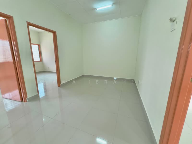 2-storey Terraced House for Sale in Taman Pelangi Semenyih (Semenyih) - Hawa Ibrahim - Interior - PropertyGuru.com.my
