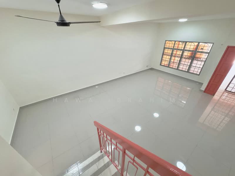 2-storey Terraced House for Sale in Taman Pelangi Semenyih (Semenyih) - Hawa Ibrahim - Interior - PropertyGuru.com.my