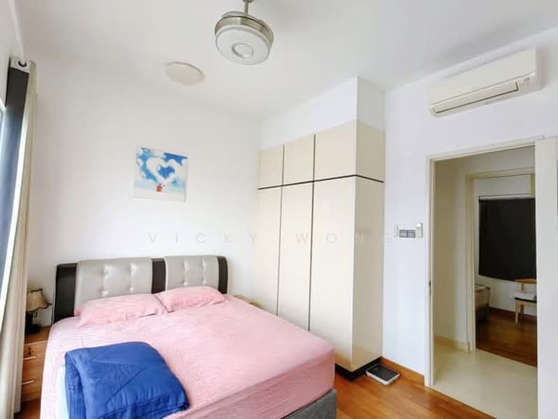 Servis Apartment untuk Dijual di TriTower Residence @ Johor Bahru Sentral - Vicky Wong - Bedroom - PropertyGuru.com.my
