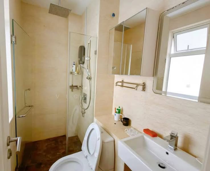 Servis Apartment untuk Dijual di TriTower Residence @ Johor Bahru Sentral - Vicky Wong - Bathroom - PropertyGuru.com.my