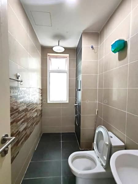 Servis Apartment untuk Dijual di TriTower Residence @ Johor Bahru Sentral - Vicky Wong - Bathroom - PropertyGuru.com.my