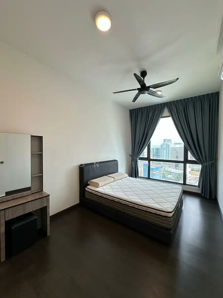 Kondominium untuk Dijual di SKS Pavillion Residences - Vion Tion - Bedroom - PropertyGuru.com.my