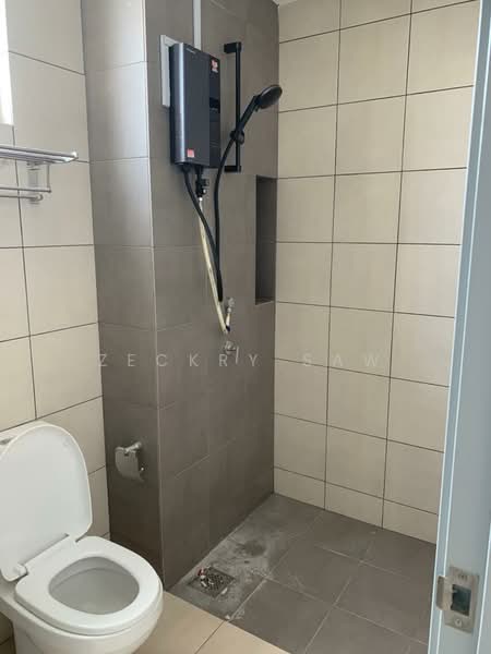 Service Residence for Rent at MIRA at Shorea Park - Zeckry Saw - Bathroom - PropertyGuru.com.my