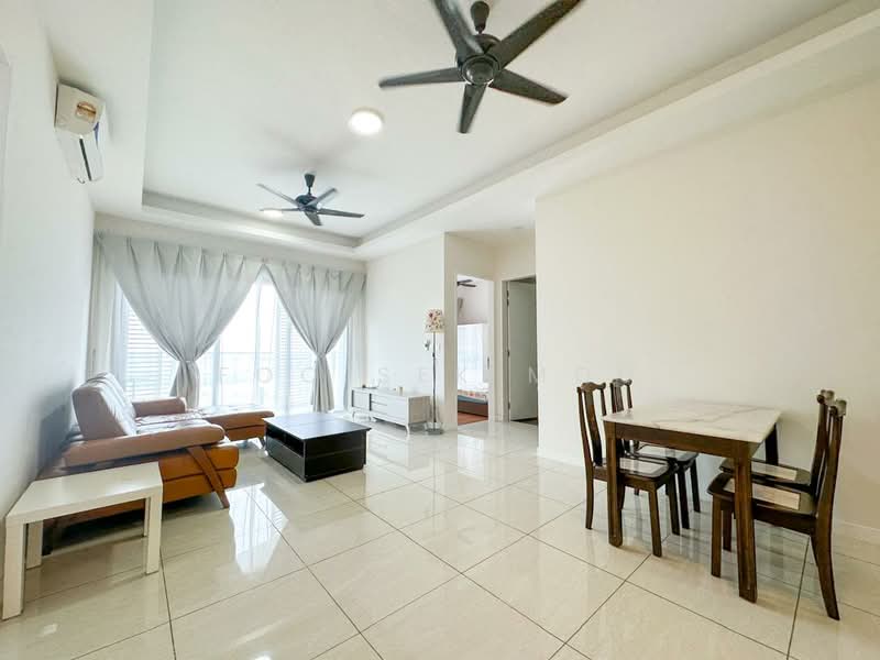 Kondominium untuk Dijual di Sky Condominium (Skyz Residence) - Foo Sek Mou - Living Room - PropertyGuru.com.my