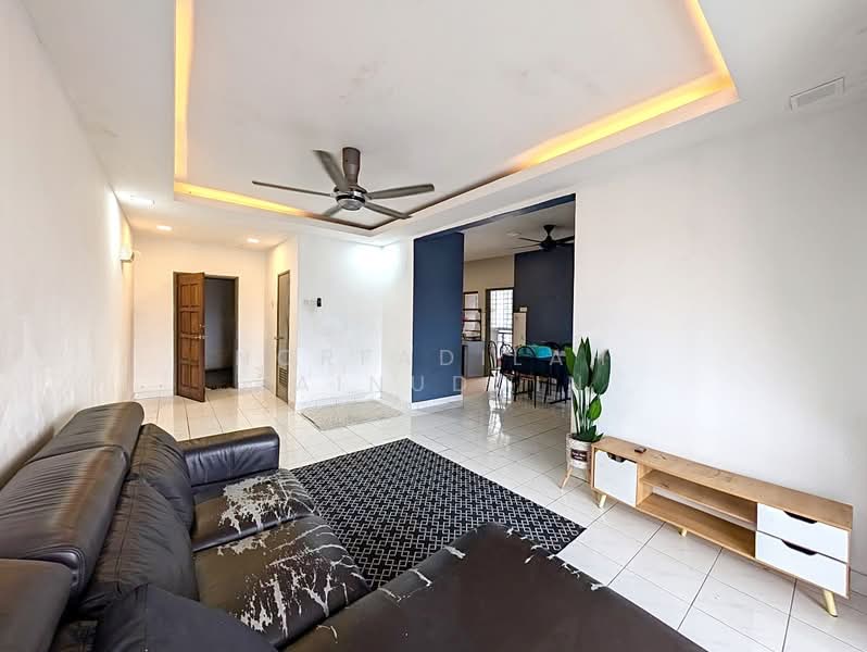 Condominium for Sale at Sri Suajaya Condominium - NORFADILAH ZAINUDDIN - Living Room - PropertyGuru.com.my