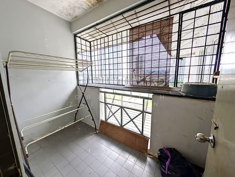 Condominium for Sale at Sri Suajaya Condominium - NORFADILAH ZAINUDDIN - Balcony - PropertyGuru.com.my