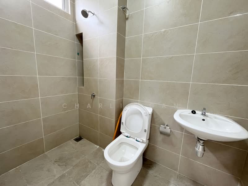 Rumah Teres 2 Tingkat untuk Disewa di Bandar Rimbayu (Telok Panglima Garang) - Charlie Gan - PropertyGuru.com.my