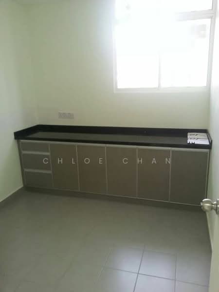 Kondominium untuk Dijual di The Z Residence - Chloe Chan - Kitchen - PropertyGuru.com.my