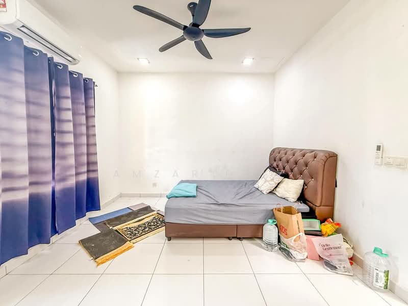 2-storey Terraced House for Sale in Bandar Mahkota Banting (Tanjong Duabelas) - Amzar Faiz - PropertyGuru.com.my