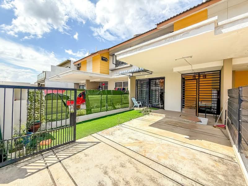 2-storey Terraced House for Sale in Bandar Mahkota Banting (Tanjong Duabelas) - Amzar Faiz - PropertyGuru.com.my