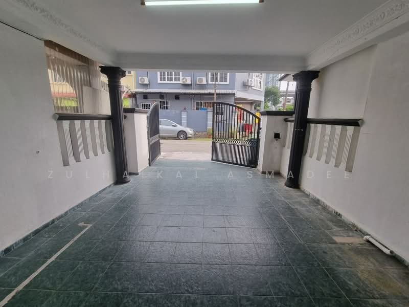 Rumah Teres 2 Tingkat untuk Disewa di Taman Sri Sinar (Segambut) - Zulhaikal Asmadee - Exterior - PropertyGuru.com.my