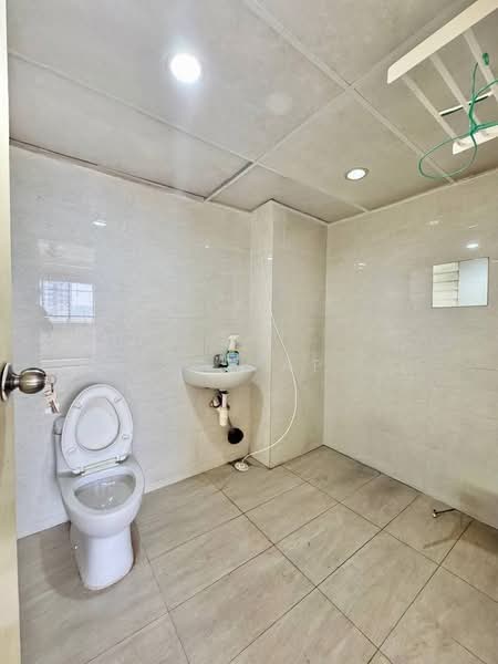 Condominium for Sale at Venice Hill - SC Yap - Bathroom - PropertyGuru.com.my