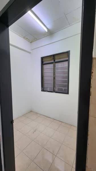 Pangsapuri untuk Dijual di Taman Putri Kulai - Jeremy Goh - Interior - PropertyGuru.com.my