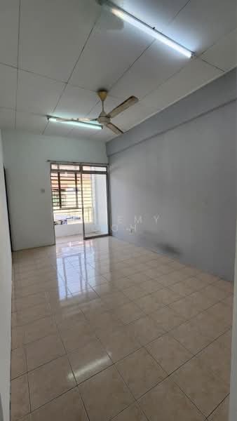Pangsapuri untuk Dijual di Taman Putri Kulai - Jeremy Goh - Interior - PropertyGuru.com.my